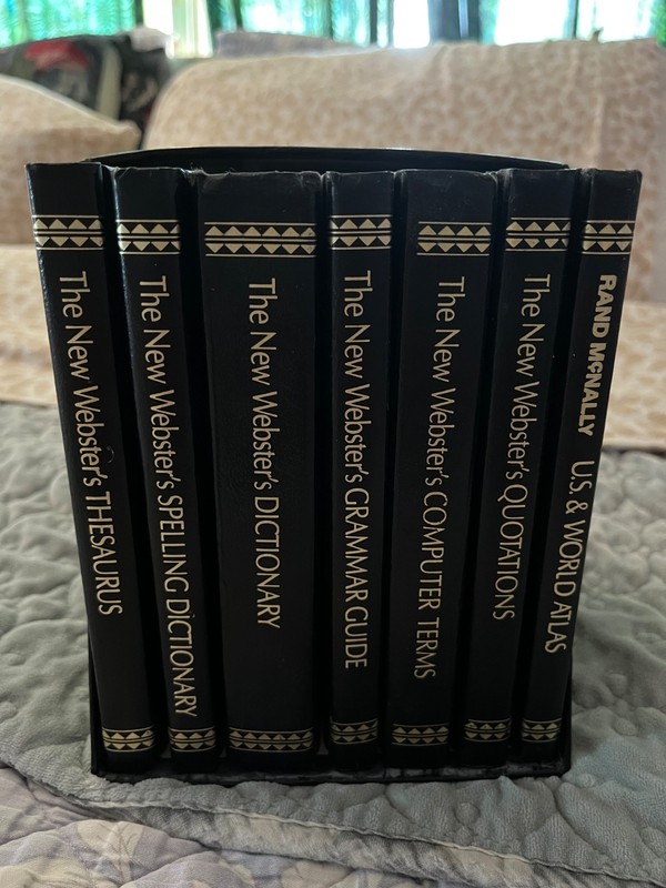 Vtg The New Websters Library of Practical Information Complete Book Set 1990