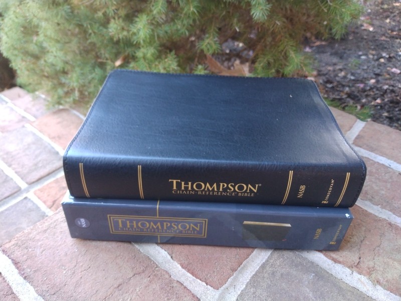 NASB 1977 Thompson Chain-Reference Bible, Bonded Leather Black, Red Letter