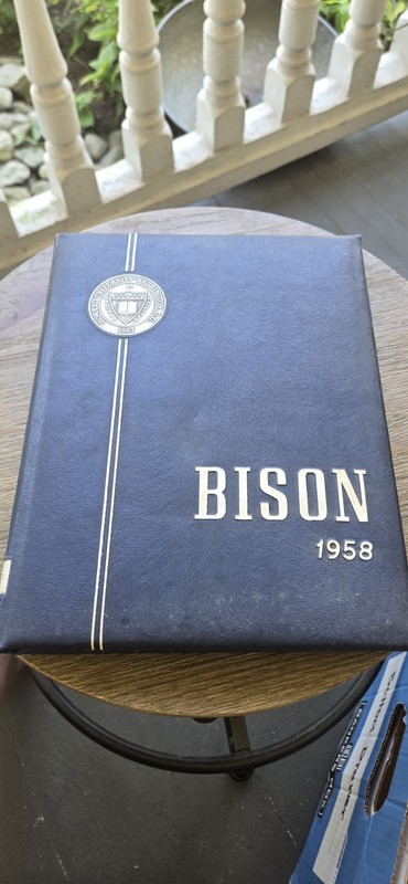 1958 Howard University College Yearbook «Bison» Washington DC