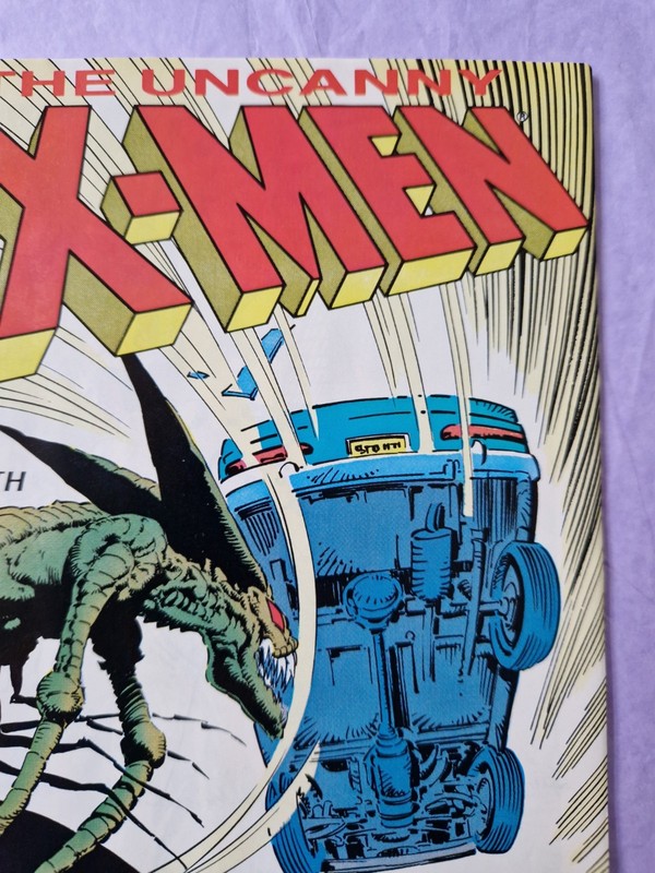 The Uncanny X-Men #233 Marvel Comics 1988 in Excellent Condition 8.5 VF+ gallery