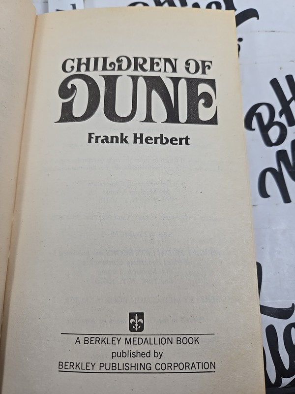 Frank Herbert Children Of Dune - Berkeley Medallion Edition 1977 gallery