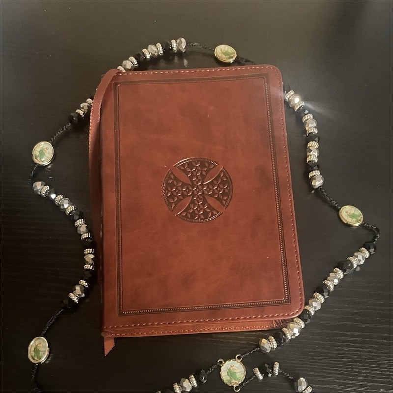 Crossway Holy Bible English Standard Version Imitation Leather Bound