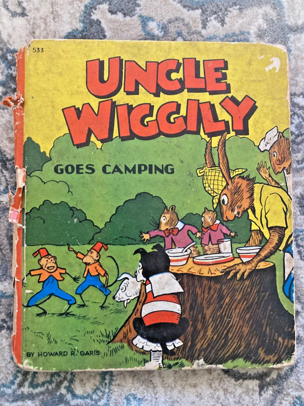 VTG UNCLE WIGGLY GOES CAMPING BOOK HC CHILDRENS ANTIQUE DYI SCRAPBOOKING SWEATY