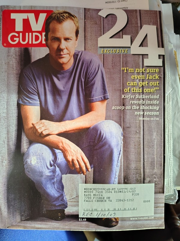 TV Guide Jan 2007 KEITH SUTHERLAND 24 Cybill Shepherd Steve Irwin Smallville