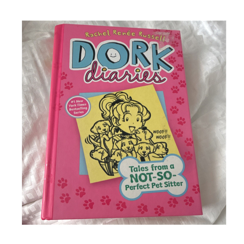 Dork Diaries 10: Tales from a Not-So-Perfect Pet Sitter by Rachel Renée Russell…