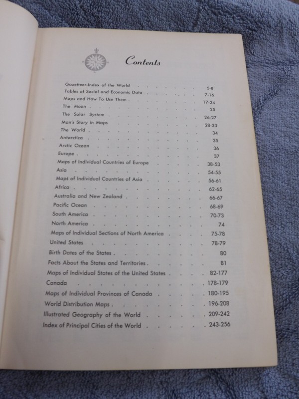 1961 HAMMOND'S FAMILY REFERENCE WORLD ATLAS HB 256 PAGES MAPS gallery