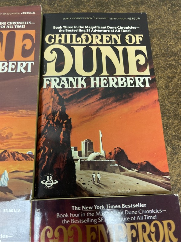 The Dune Collection Box Set 1984 Berkeley Edition Frank Herbert - 4 Books gallery