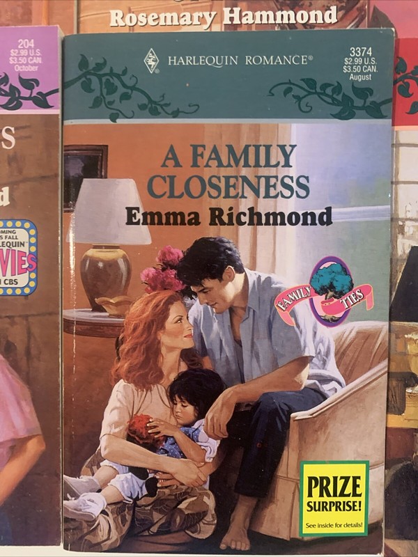 harlequin romance books lot (15) Vintage (G34) gallery