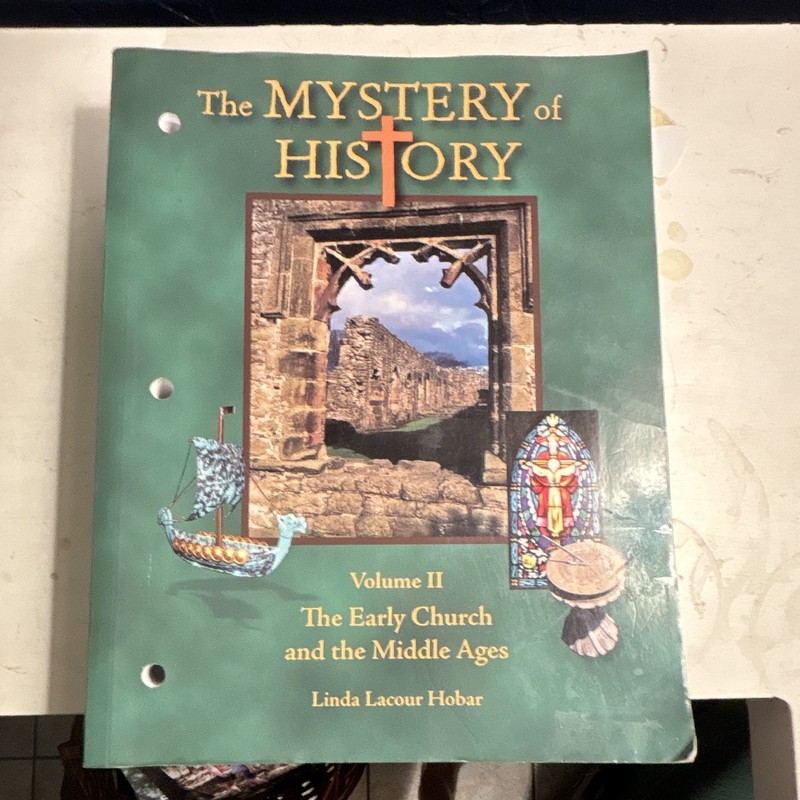 Bright Ideas Press Mystery of History Vol II Early Church Middle Ages PB