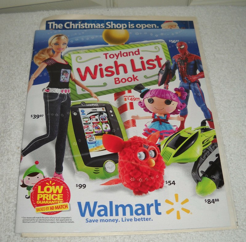 #11090 Walmart Stores 2012 Holiday Toyland Wish List Book Catalog (47 Pages)
