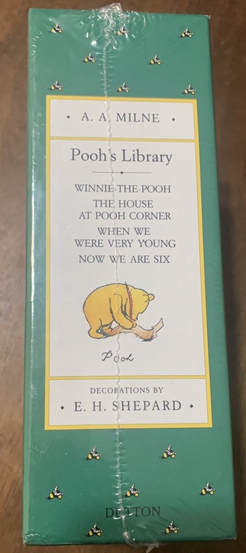 Factory Sealed 4 Volume Gift Set Winnie-the-Pooh Library by A A Milne Poems $60