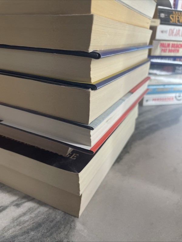 5 Pounds Assorted Fiction Paperback Books Mass Market Various Sub Genres Good gallery