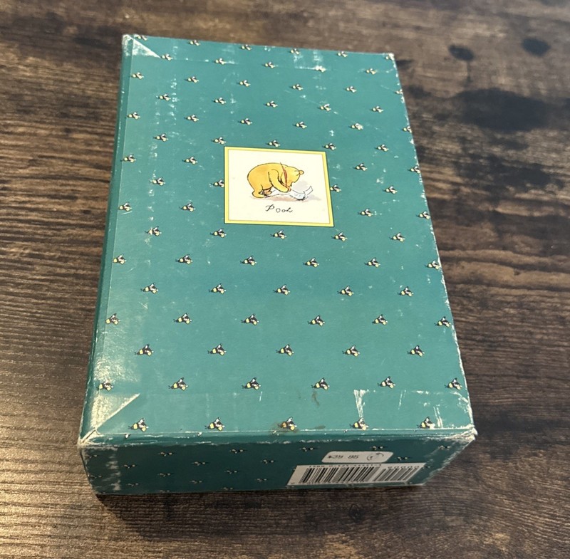 Winnie the Pooh's Library A.A. Milne 4 Book Boxed Set, 1988. H5 gallery