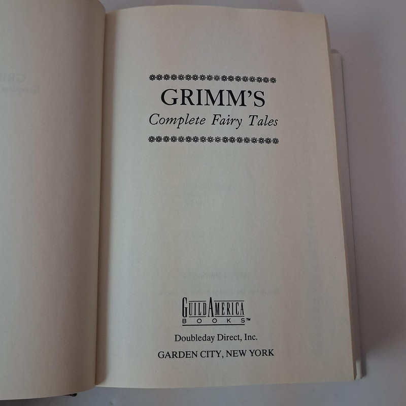 Grimm's Complete Fairy Tales Jacob Wilhelm Grimm Green HC Dust Jacket USA gallery