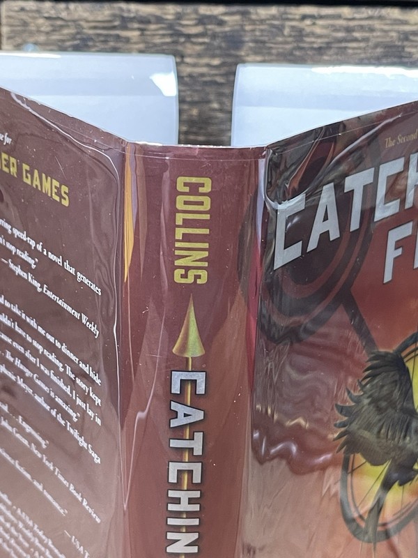 “Catching Fire” Suzanne Collins, 1st Edition First Printing 2009 HC Like New gallery