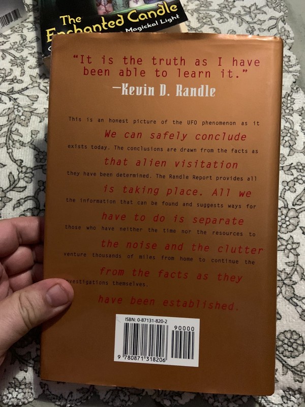 The Randle Report UFOs in the '90s by Kevin D. Randle 1997 1st Edition Hardcover gallery