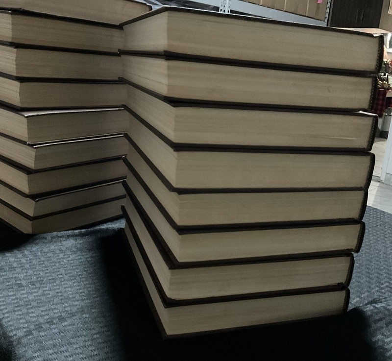 Vintage The New Encyclopaedia Britannica 32 Vol Brown HC Set 1985 USA Reference gallery