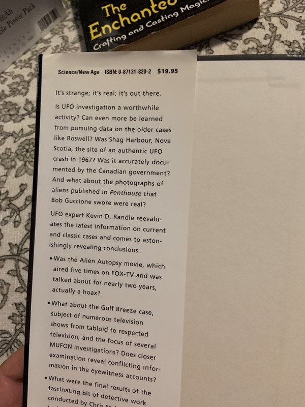 The Randle Report UFOs in the '90s by Kevin D. Randle 1997 1st Edition Hardcover gallery