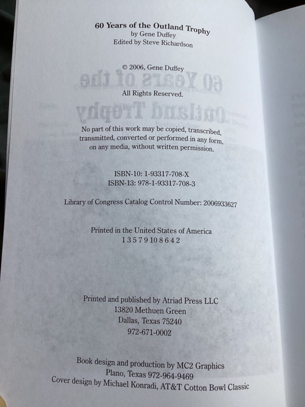 Sixty Years of the Outland Trophy by Gene Duffy (2006, Trade Paperback) Football gallery