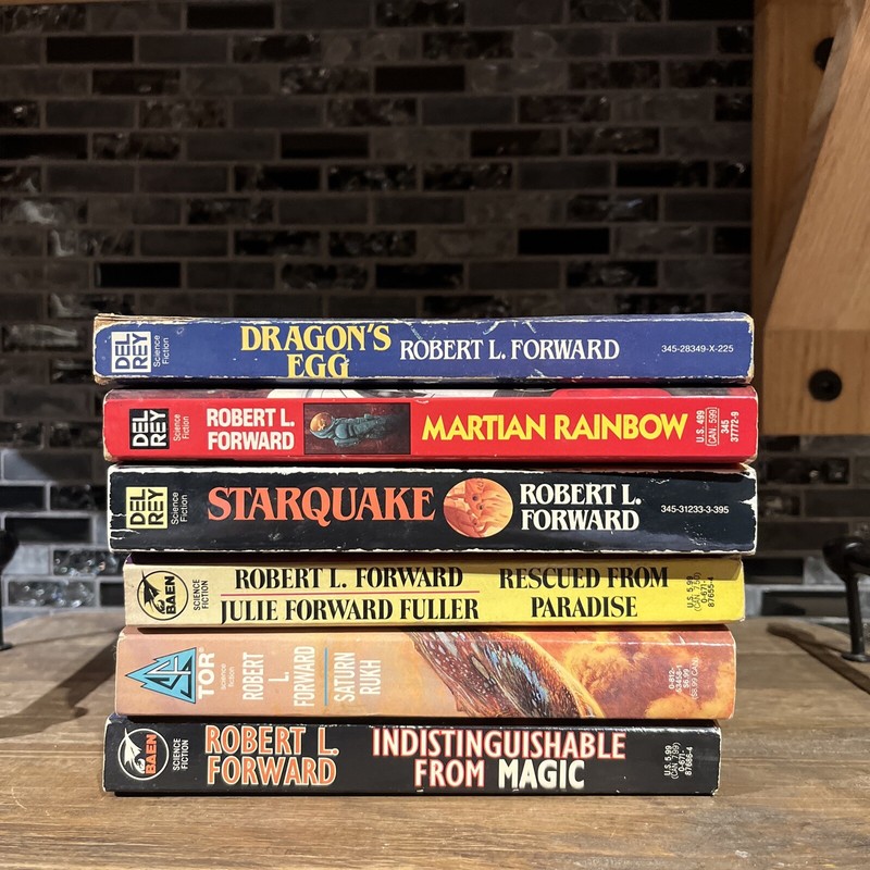 Lot of 6 vintage Robert Forward Books including Dragon’s Egg Starquake 81 PB