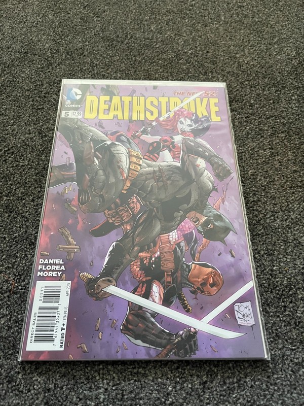 DEATHSTROKE 5. NM (9.4 OR BETTER). DC. 2015. DANIEL / FLOREA.