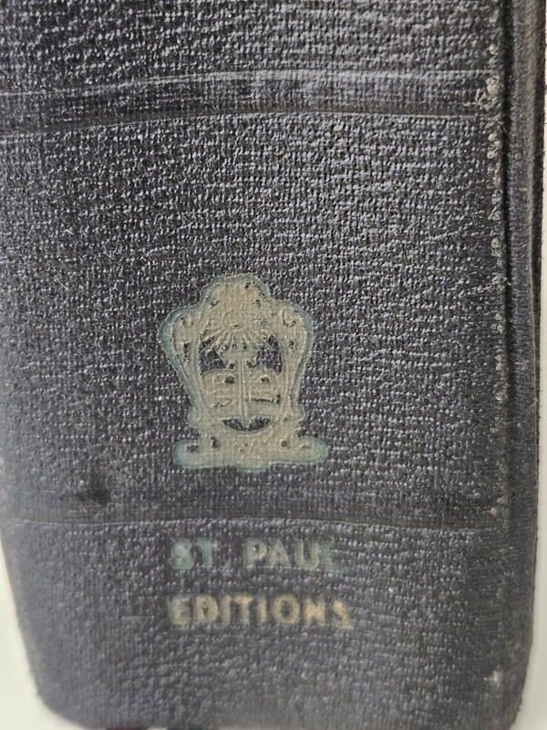 1964 St Paul Daily Missal Hardcover Ribbon Bookmarks 4x6.5 In. 2 In. Thick. gallery